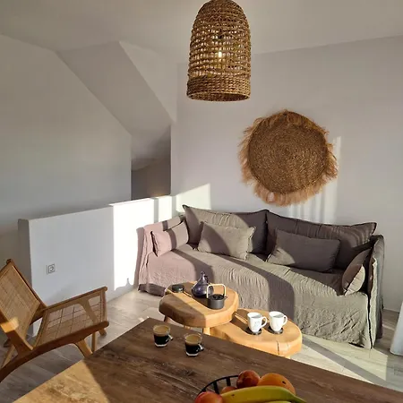 Zoe Cycladic House With Pool Ferienhaus *