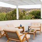 Zoe Cycladic House With Pool