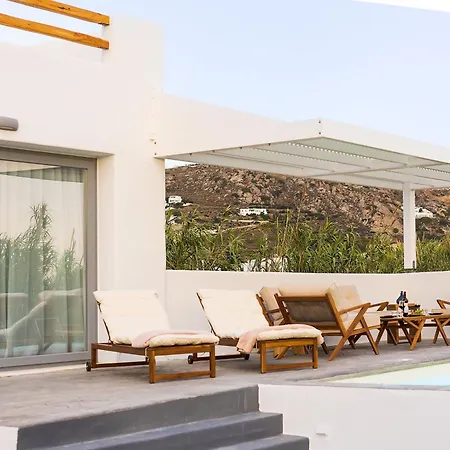 Zoe Cycladic House With Pool Holiday home