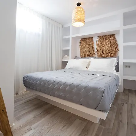 Zoe Cycladic House With Pool 度假居 Pláka