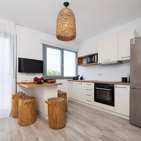 Zoe Cycladic House With Pool 度假居 Pláka